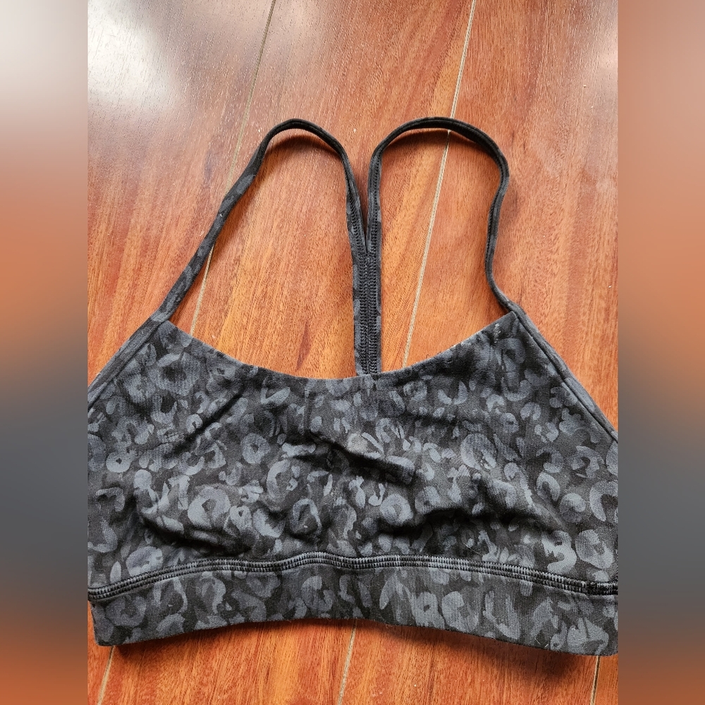 Lululemon y back sports bra